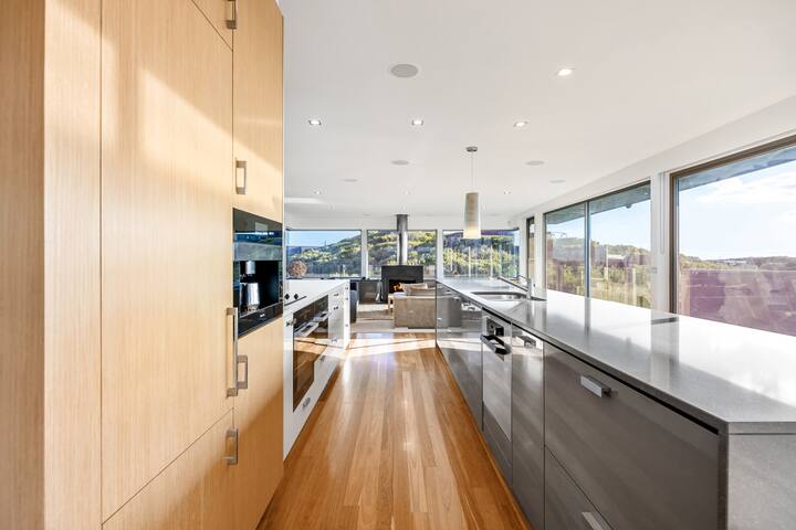 Paradise on Beach gallery image 5