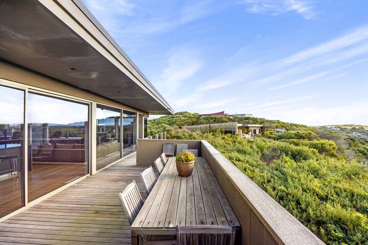 Paradise on Beach gallery image 2