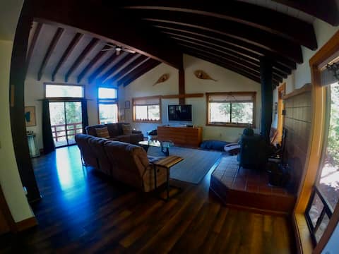Top Airbnb: Tahoe Bliss in Kings Beach