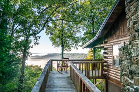 Mountain Ecstasy - Romantic Cabin w/Beautiful View