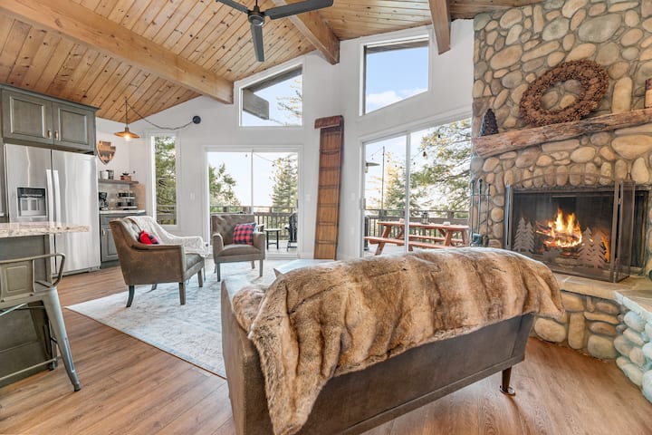 Cozy Treehouse With Lake View Of Lake Arrowhead - Lake Arrowhead, Cedar Glen