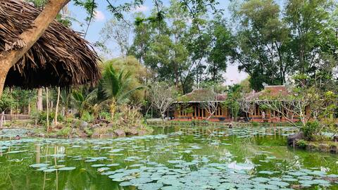 Peaceful two-bedroom apartment in the middle of nature