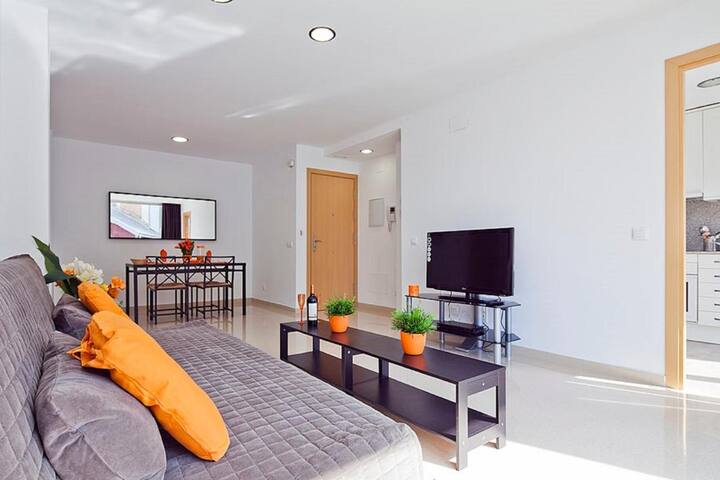 ch6h6bb Large GroupFlat Las Ramblas – Plaza España gallery image 3