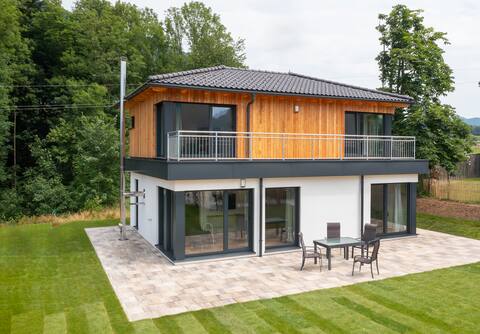 Fine house in Mondseeland - Lake - Mountains - Culture
