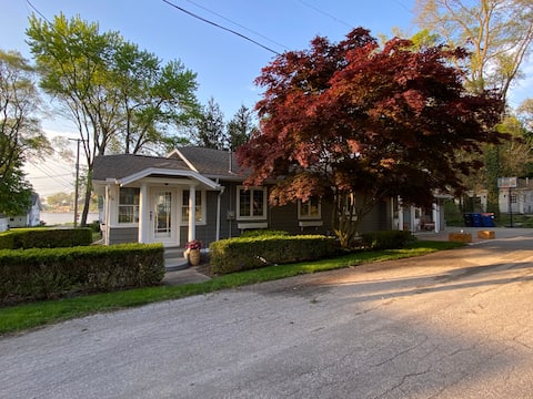 Beautiful 3BR/2.5BA w/Lake Views Now Booking Fall