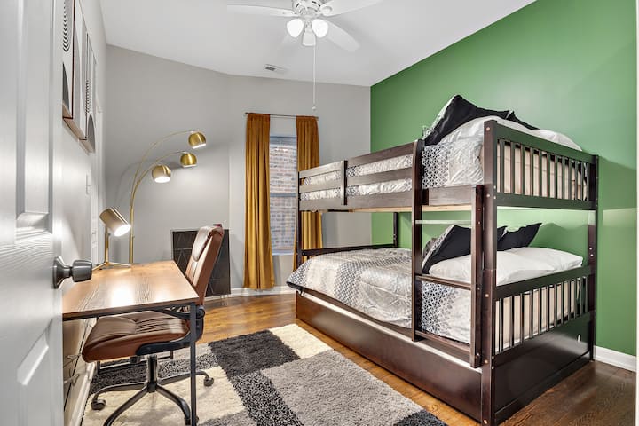 საძინებელი 1