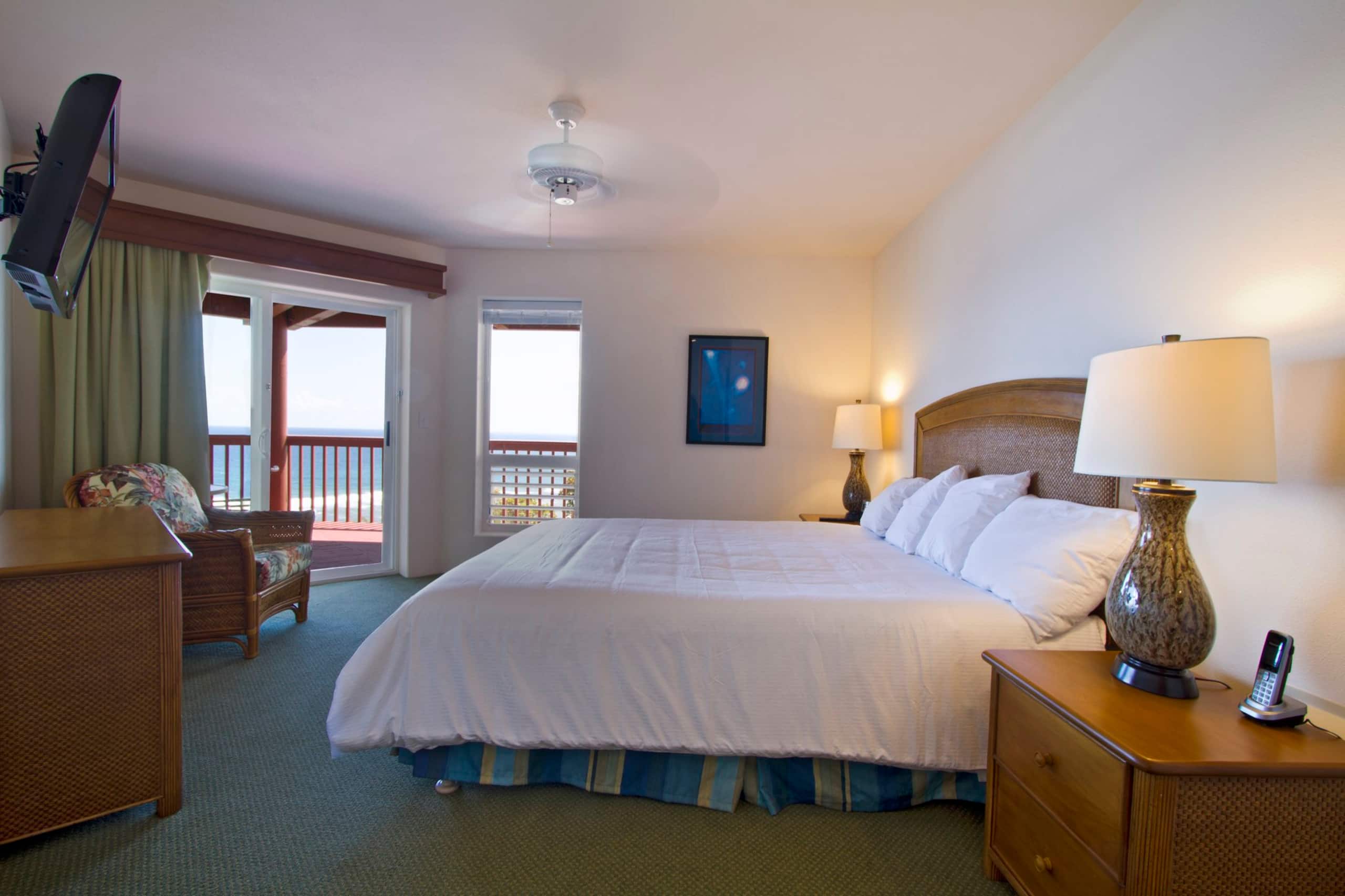 Shearwater Resort 2 Bedroom - Photo 6