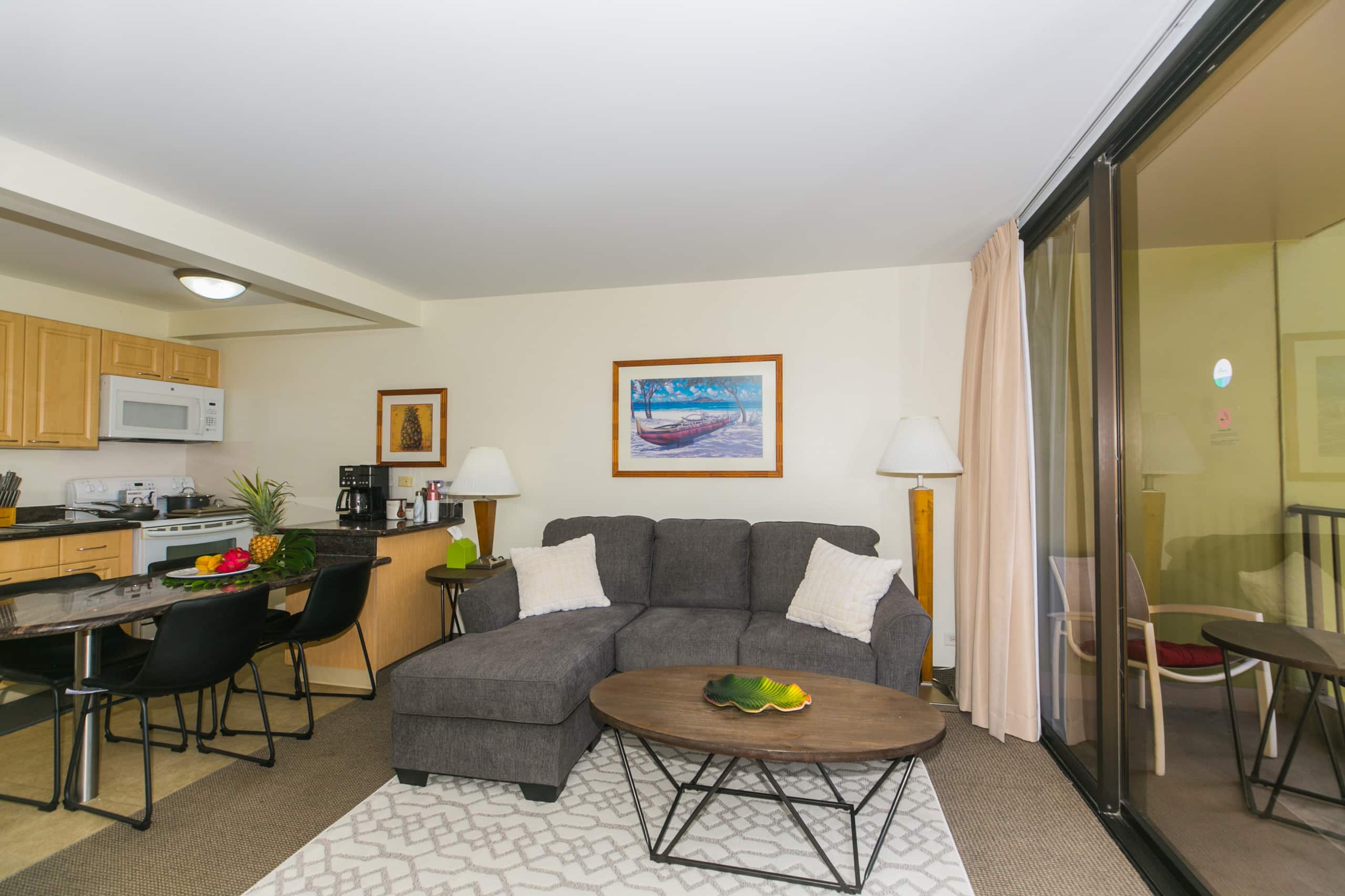 5 Min Walk to Beach, Kitchen, $0 Cleaning/Parking - Image 35