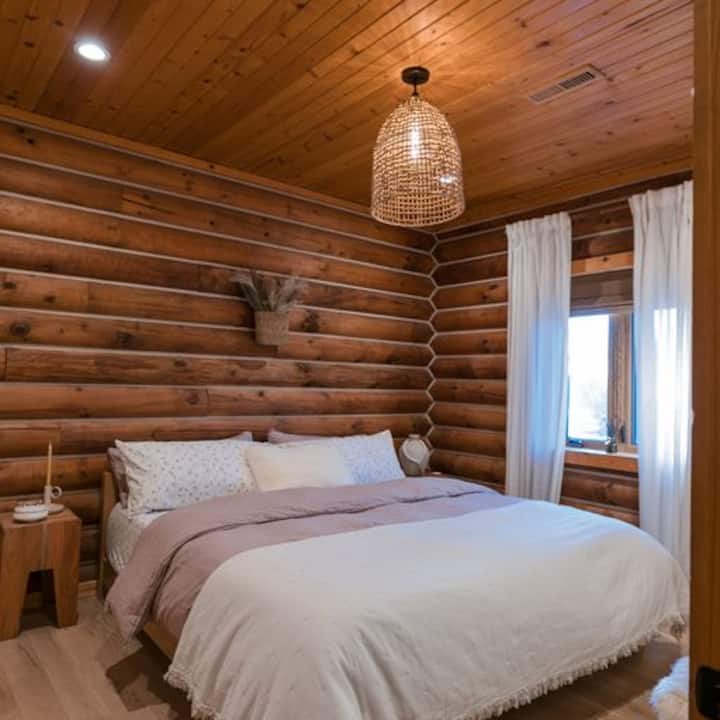 Dhoma e gjumit e nivelit të sipërm 2