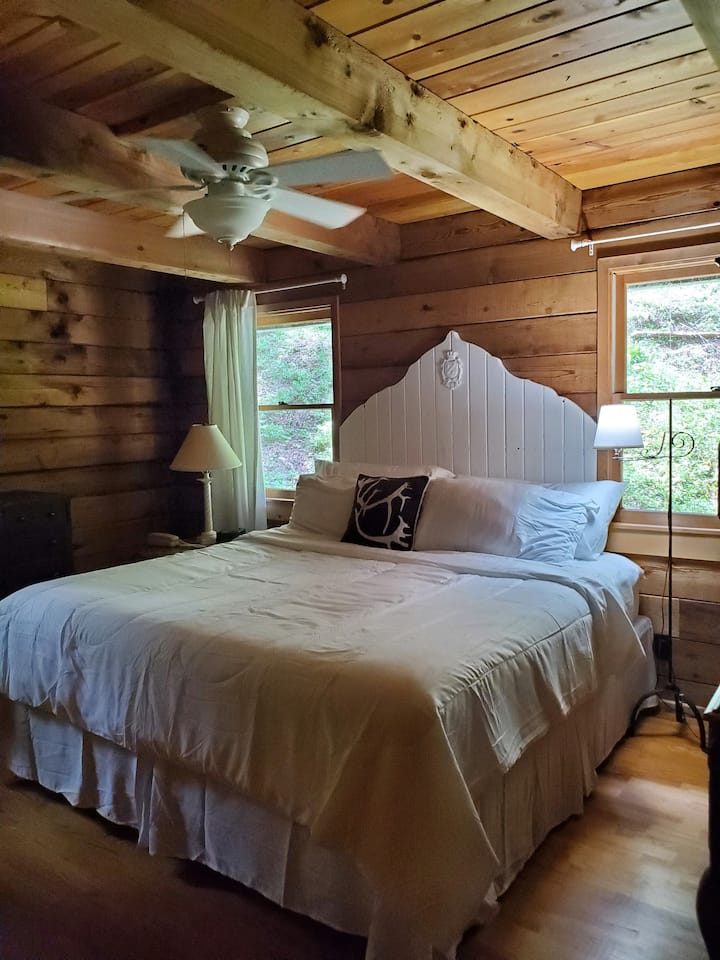 غرفة النوم 1