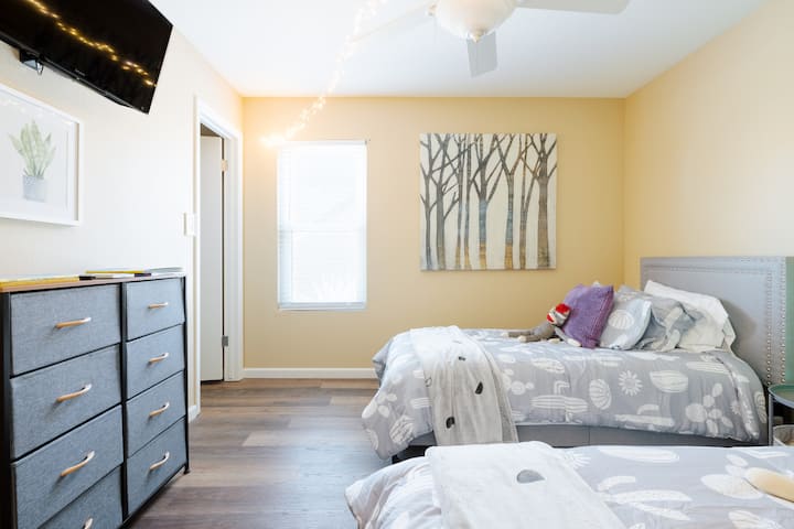 საძინებელი 1