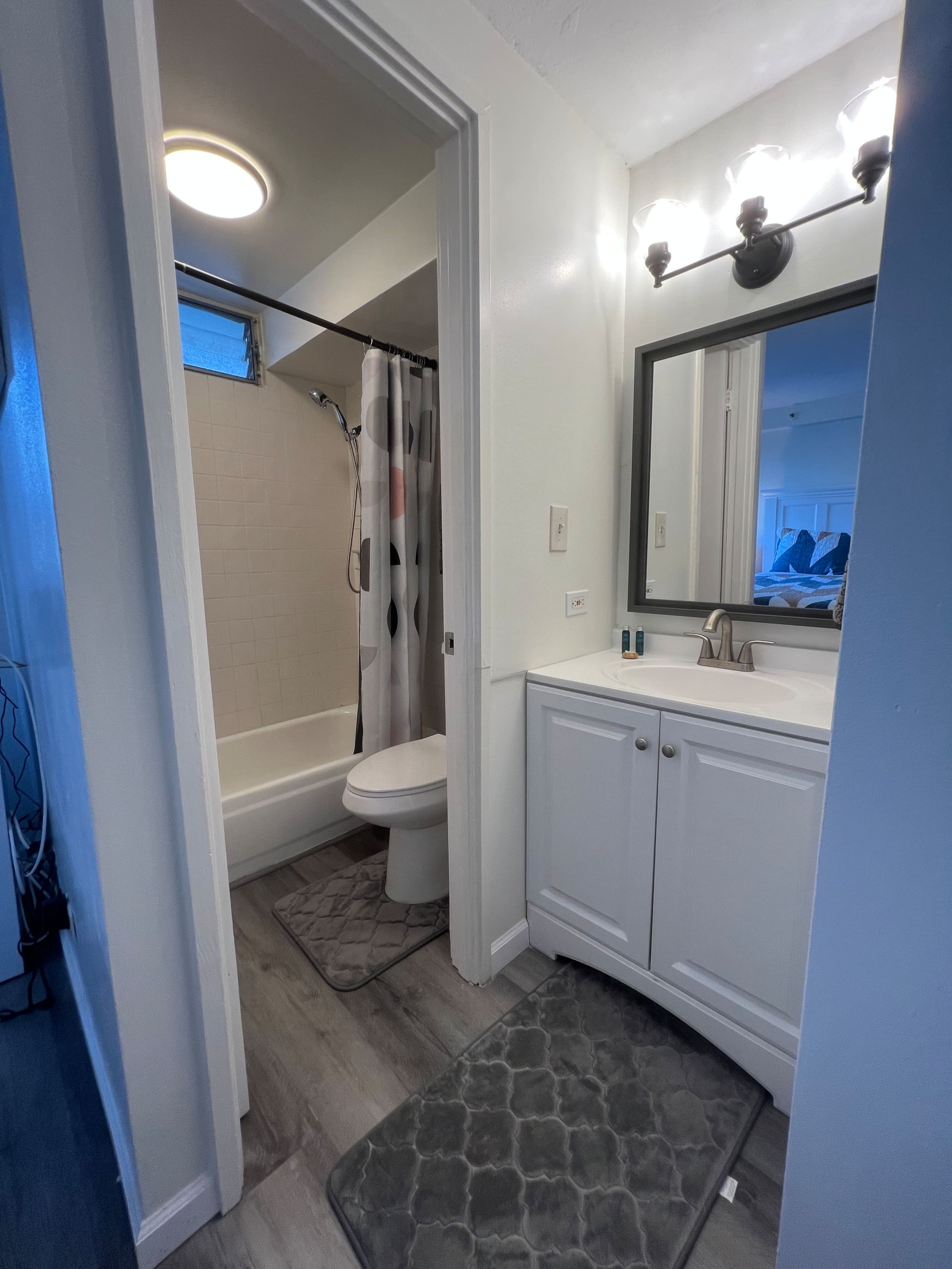 Condo in Honolulu · ★4.61 · 1 bedroom · 1 bed · 1 bath - Image 4
