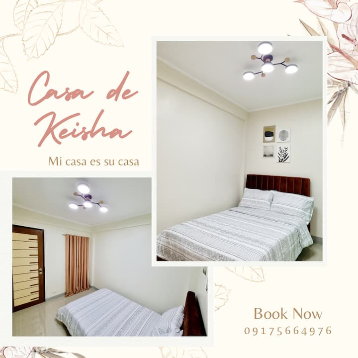 Double bed in a fan room with patio