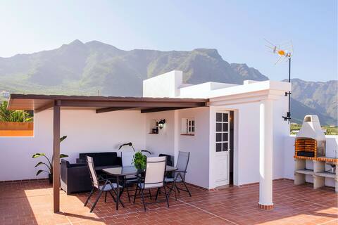 Live Buenavista Terrace with views and BBQ