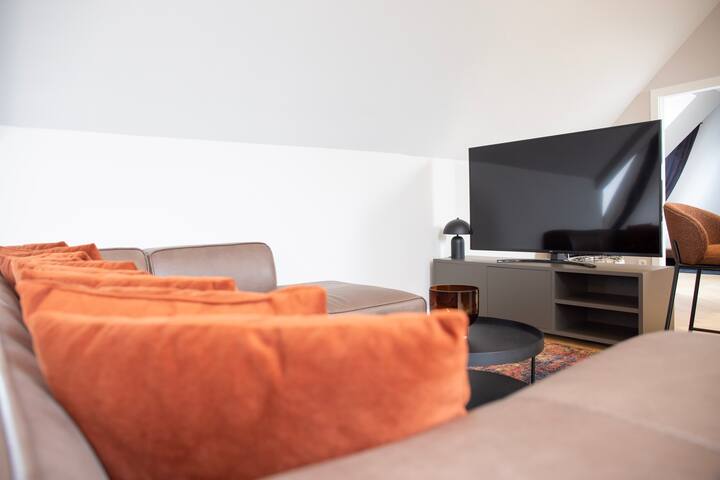 B(l)ackhome Penthouse Apartment gallery image 4