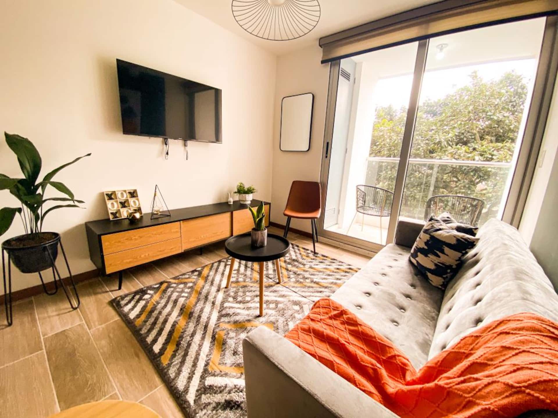A cozy and central apartment in zone 14