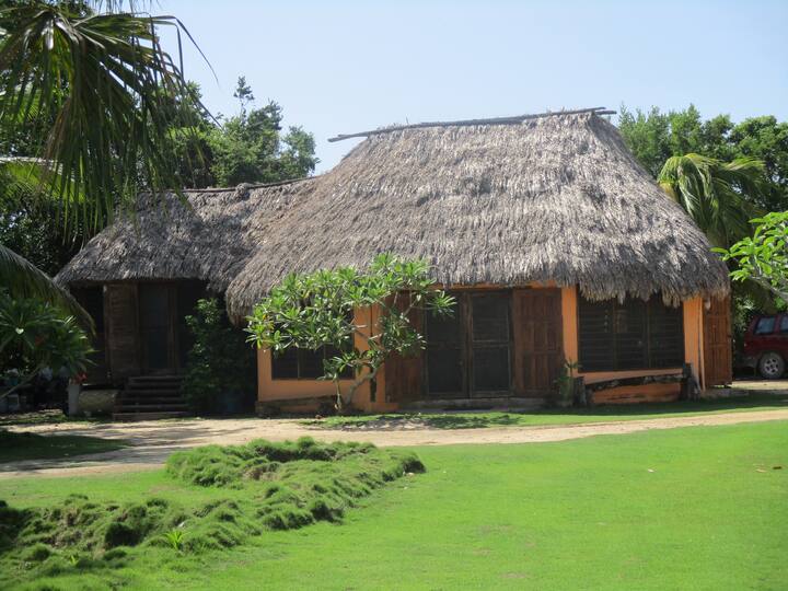 Studio in Copper Bank — 1 bedroom vacation rental in Copper Bank