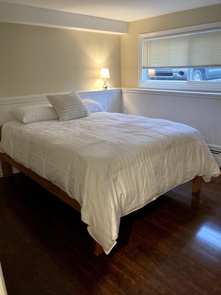 Dormitorio #1 - Cama tamaño queen