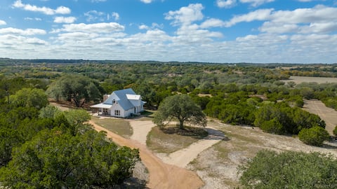 The Get Away - Relaxing 12 Acres