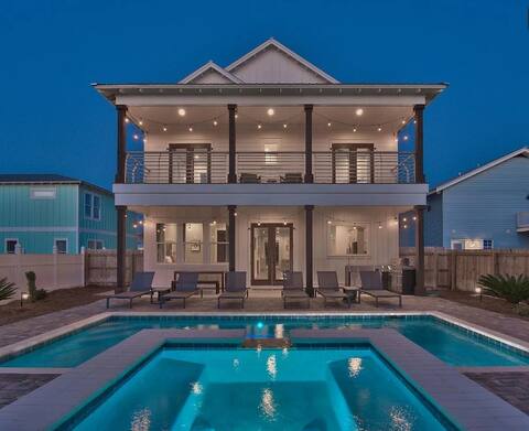 Luxury-Sleeps 26! Beach-Pool-Hot Tub-Free GolfCart
