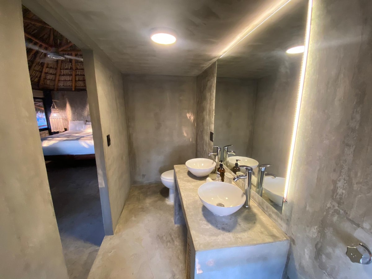 Casa Mono