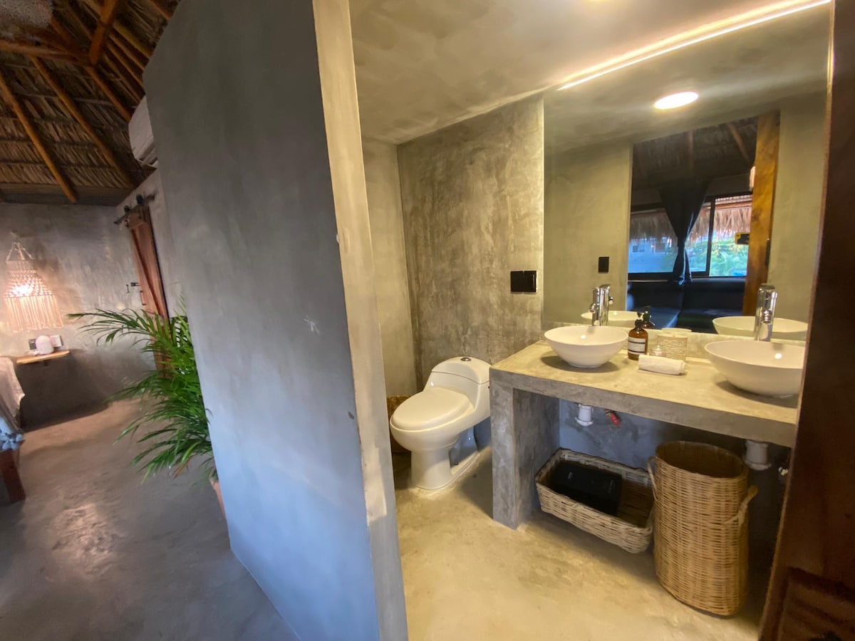 Casa Mono
