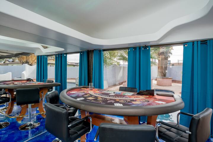 Unique Historic Remodeled Home Near Vegas Strip gallery image 3