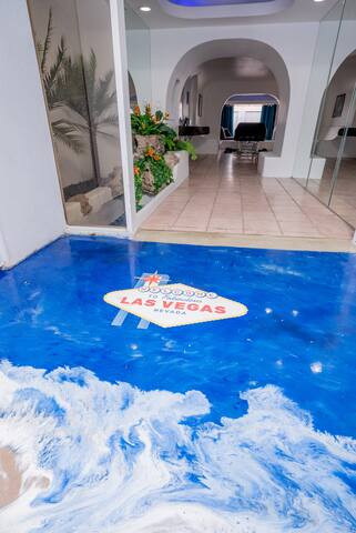 Unique Historic Remodeled Home Near Vegas Strip gallery image 4