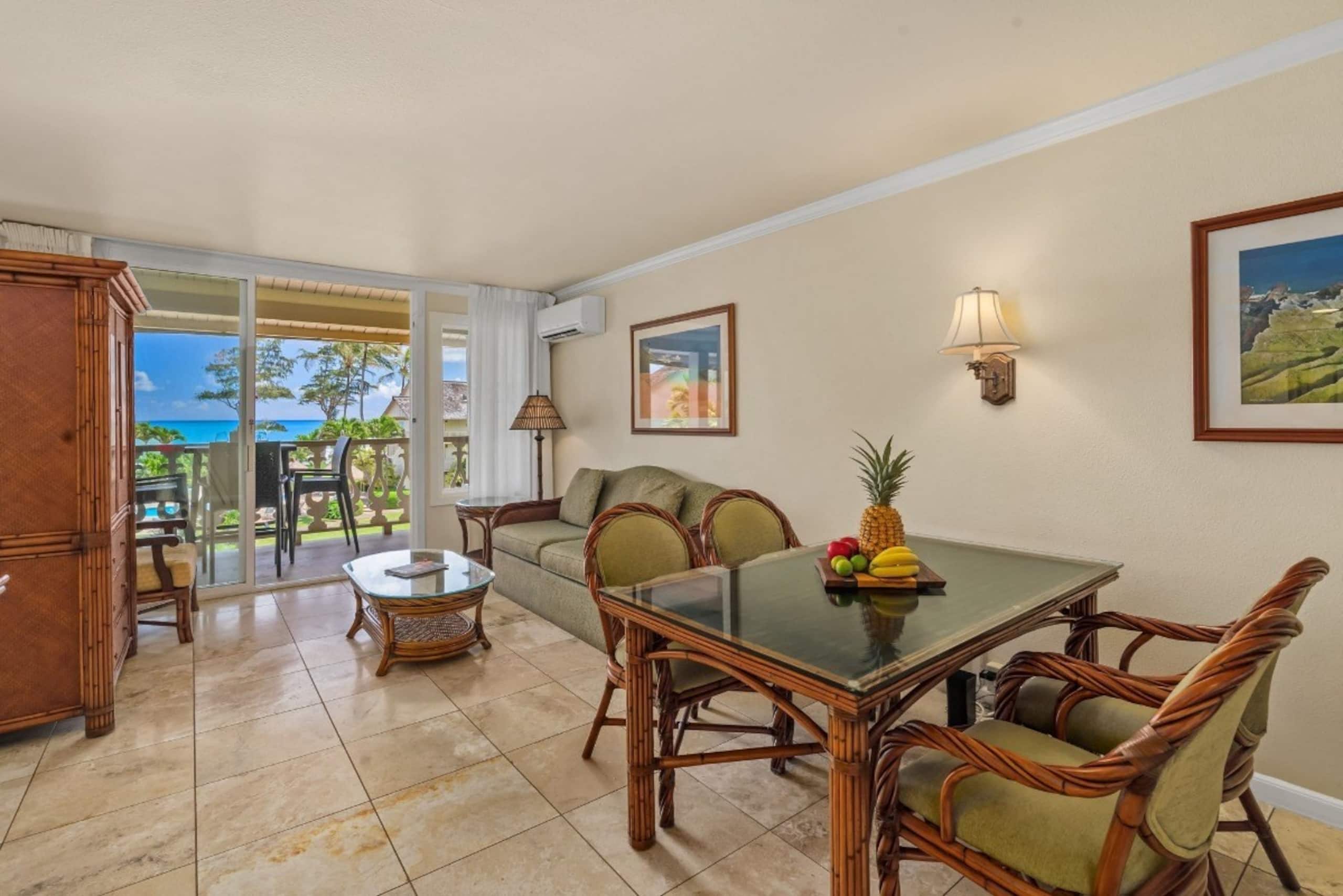 Top-floor ONE-Bedroom Islander on the Beach, #308 - Photo 11