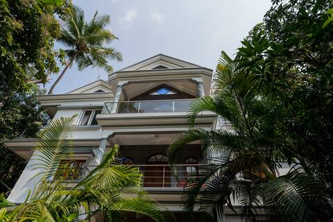 Beautiful, 3 bedroom cozy Apartment