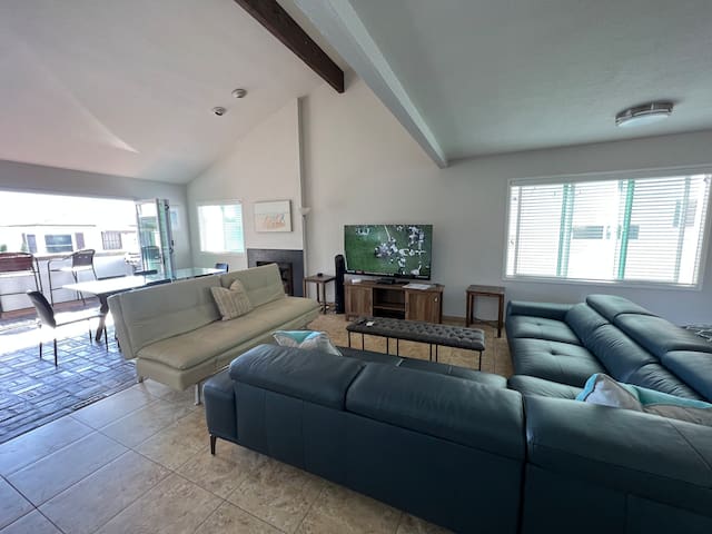 South Mission Beach Great Location and Spacious