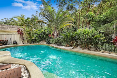 Heated Pool, Beach Side Entertainer, Sleeps 16