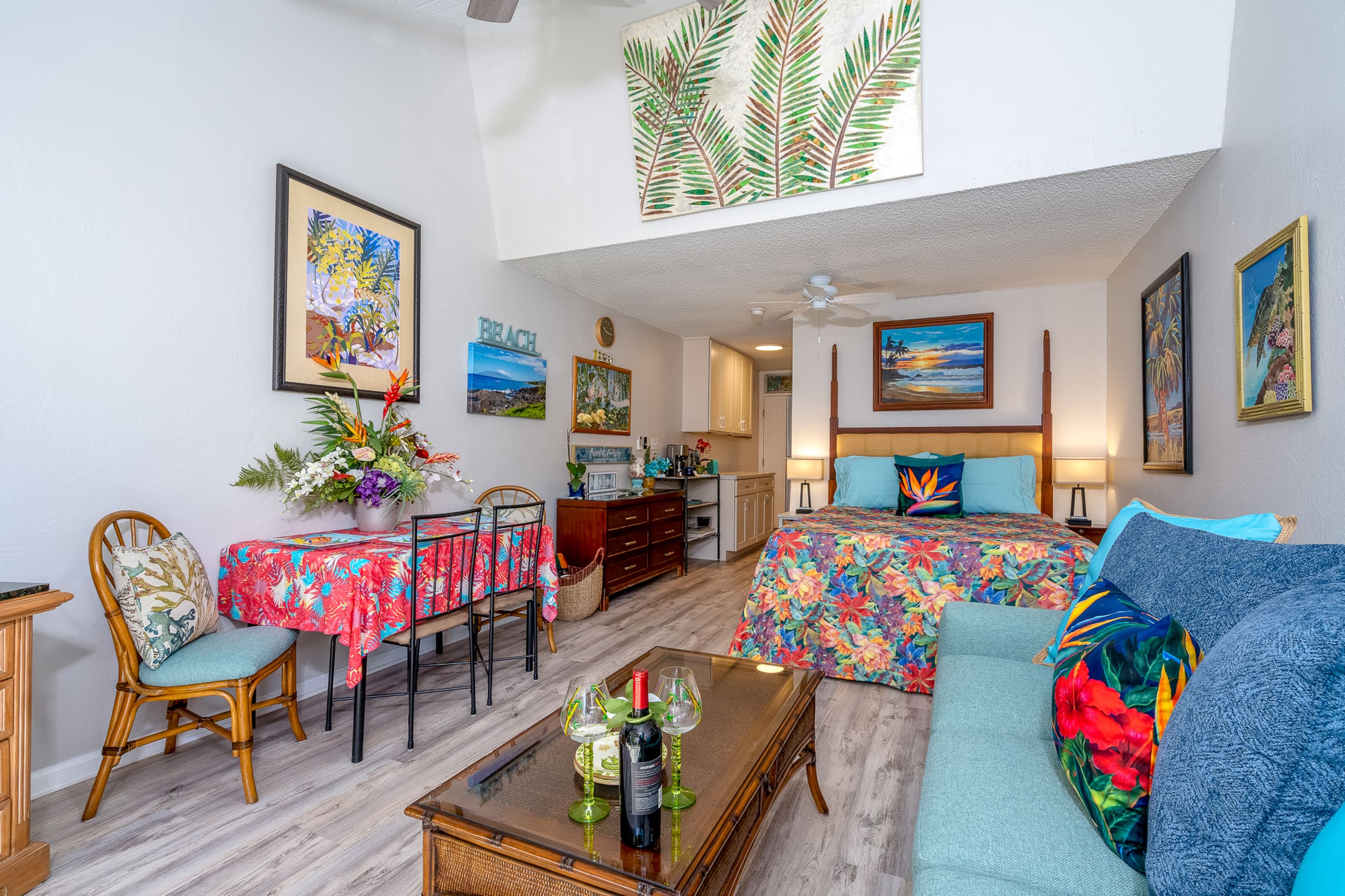 Condo in Kihei · ★4.95 · Studio · 2 beds · 1 private bath - Image 3