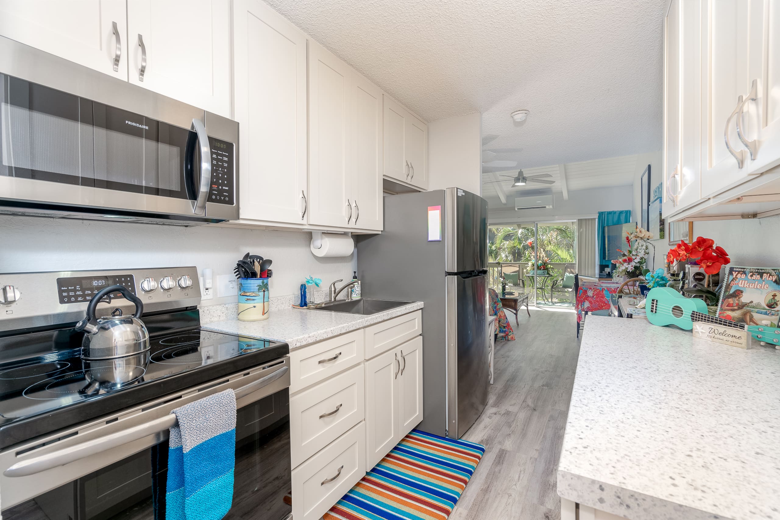 Condo in Kihei · ★4.95 · Studio · 2 beds · 1 private bath - Image 14