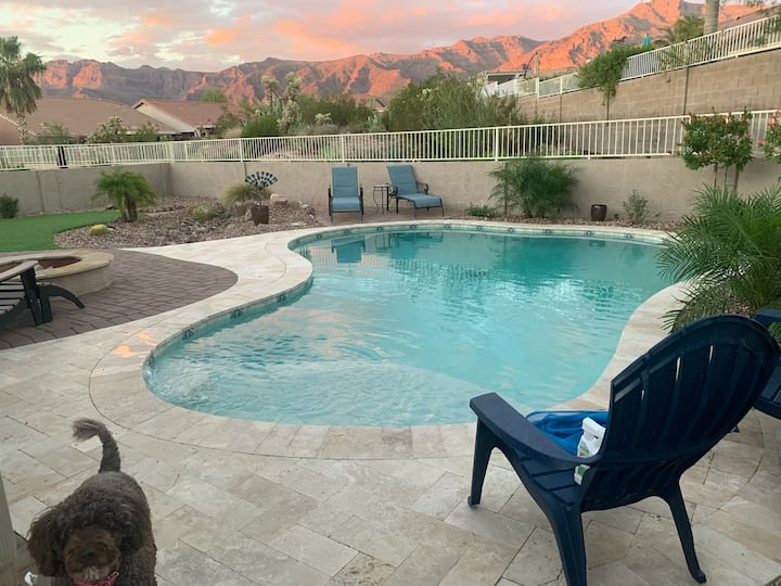 Explore golf, hiking and biking Houses for Rent in Gold Canyon