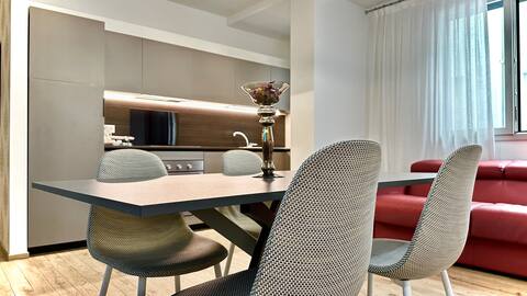 LuxurySmart Apartment