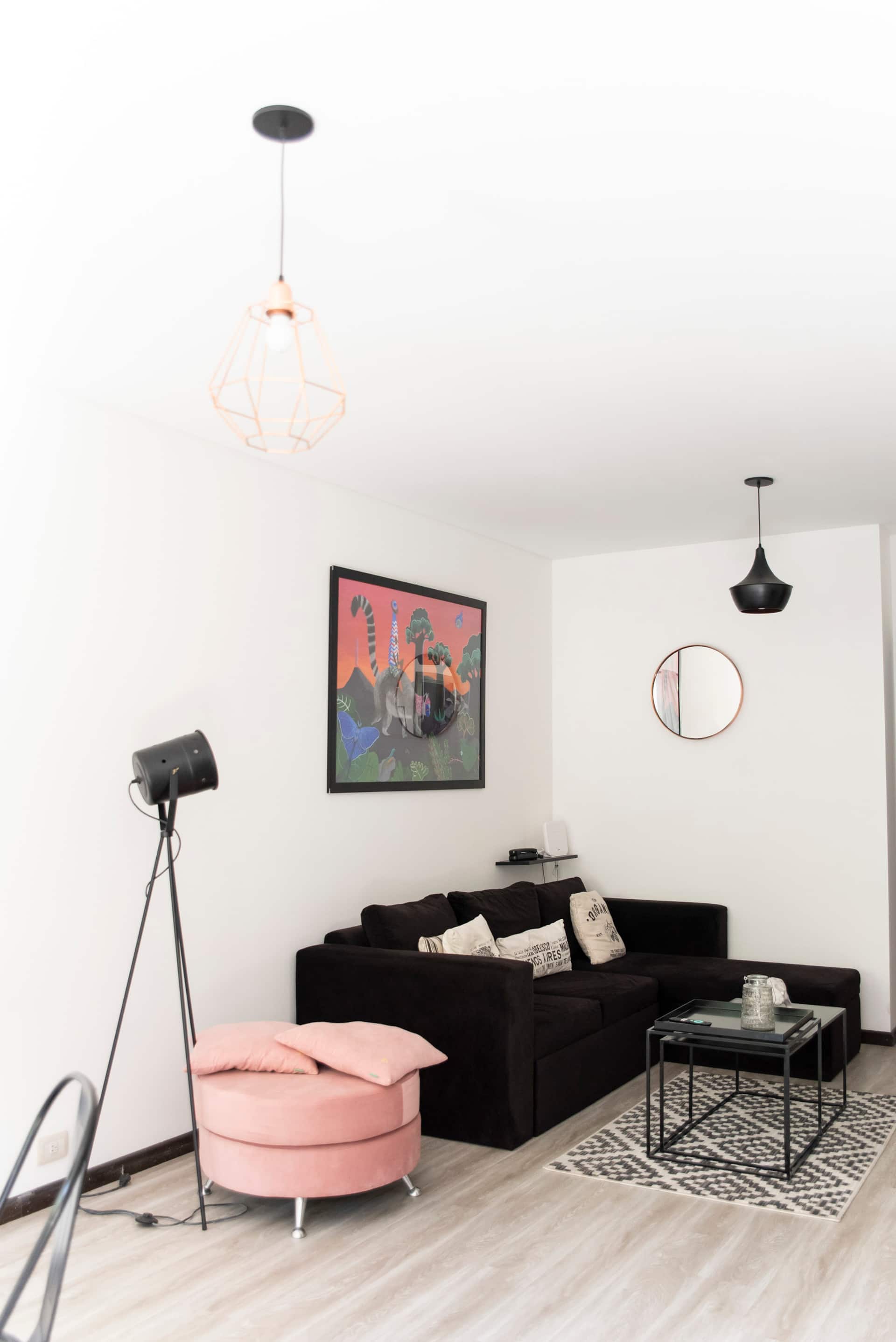 Two-room apartment in Belgrano near FLENI and ICBA