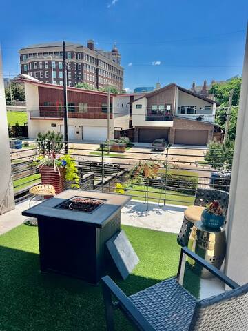 Luxury In The City! gallery image 4