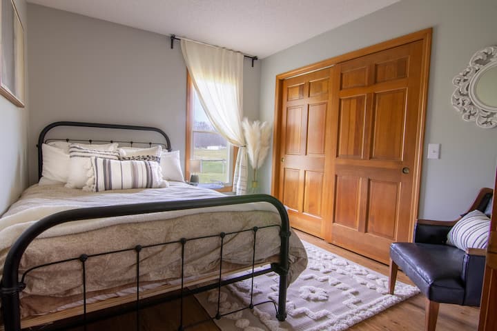 Dormitorio doble tamaño queen