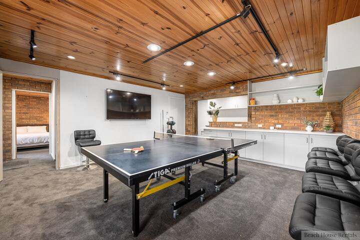 Panorama Heated Pool & Hot Spa Holiday Entertainer gallery image 5