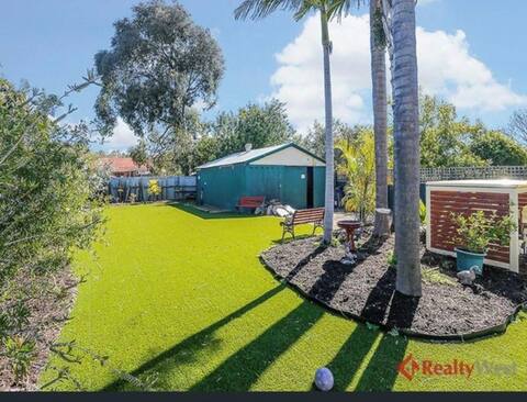 Centrally located family getaway
