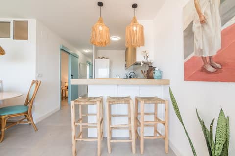 Top performing Airbnb: Casa del Mar - Daily Mediterranean Sunset in Santa Pola
