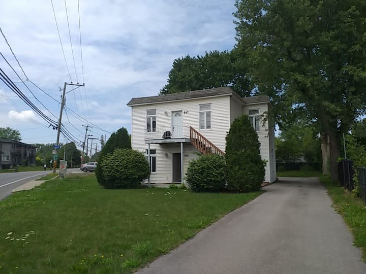 Nice Room 567.1 - Pointe-Claire