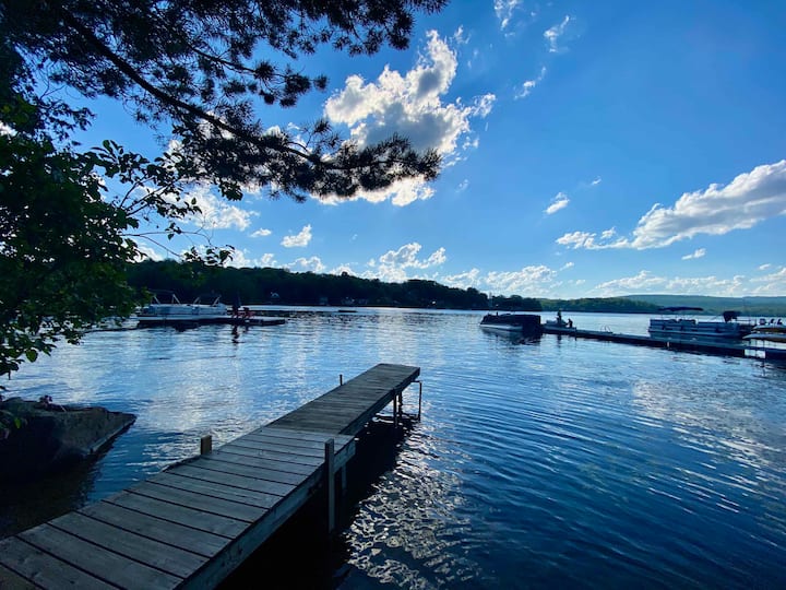 Petit Chalet Blanc Au Lac - Laurentides