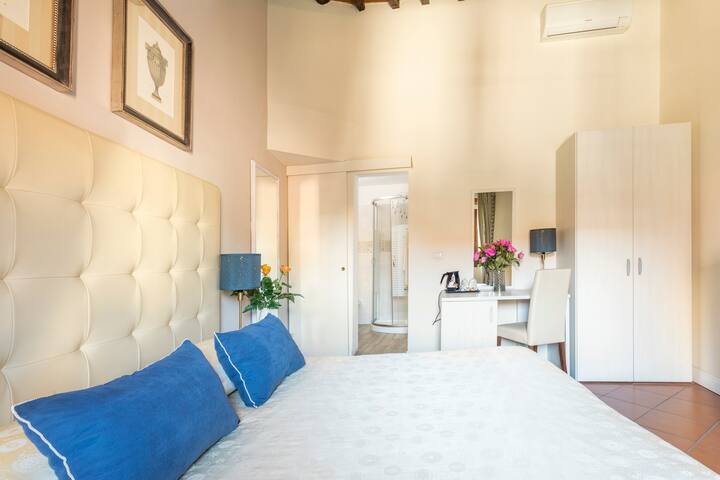 Giuliani Home appartamento 3 stanze, bagni privati gallery image 5