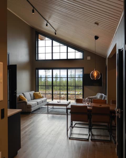 Mountain house in a harmonious location! Ski in - ski out