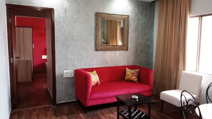 Pool-facing, quiet - Entire 1 bedroom Apt