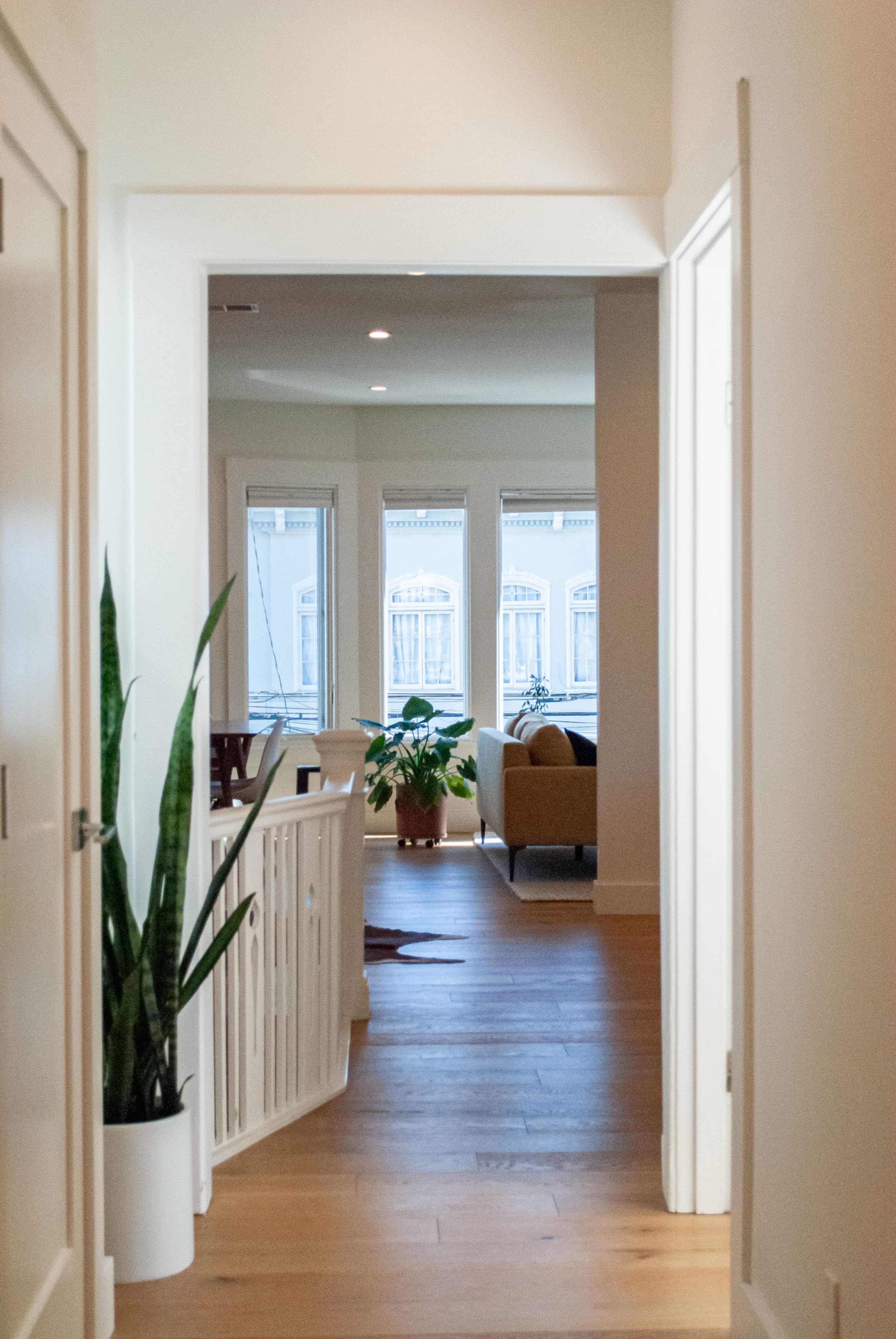 Home in San Francisco · ★4.98 · 3 bedrooms · 3 beds · 2 baths - Image 25