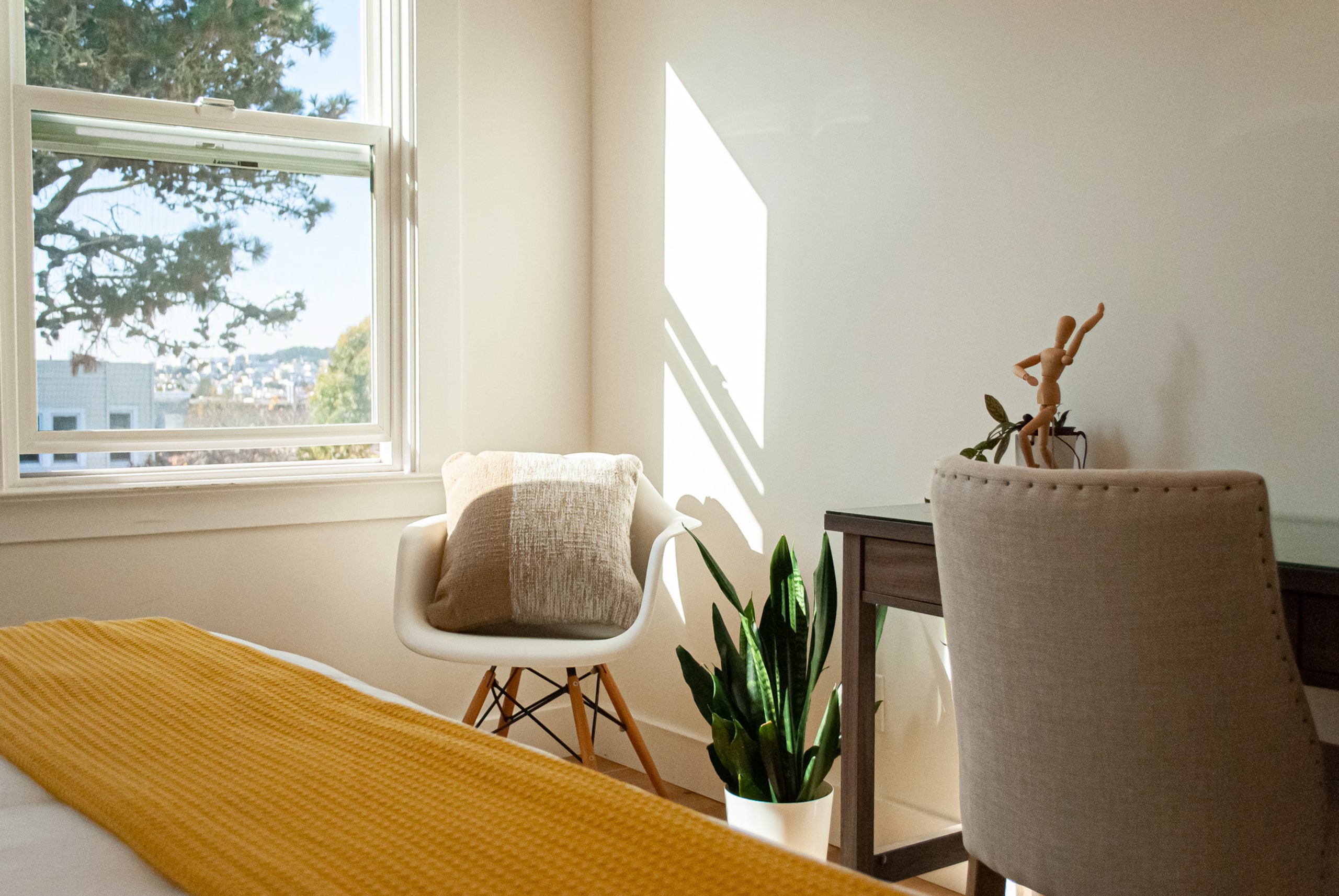 Home in San Francisco · ★4.98 · 3 bedrooms · 3 beds · 2 baths - Image 17