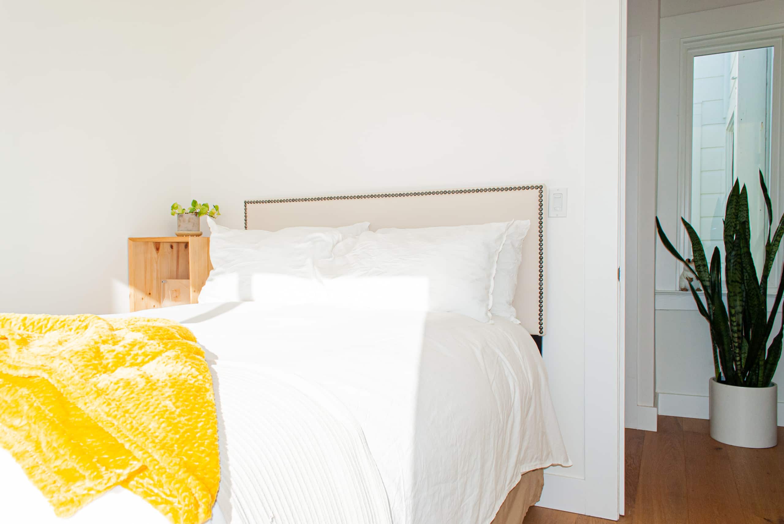 Home in San Francisco · ★4.98 · 3 bedrooms · 3 beds · 2 baths - Image 14